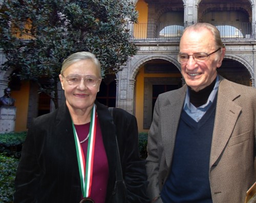 /images/ef-gallery-01/06. Entrega da Medalha Heberto Castillo, Instituto de Ciência e Tecnologia do Distrito Federal, México (2007). Emília com Rolando García.jpg